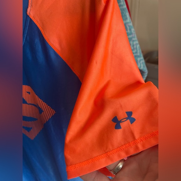 UnderArmour DC comics lightweight Superman tshirt. - Picture 2 of 4